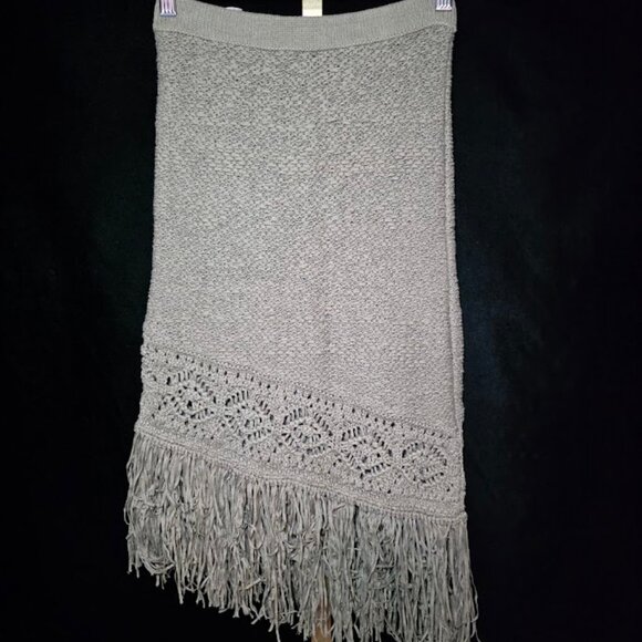 BCBG Max Azria Fringe and Crochet Asymmetrical Pencil Skirt XS - Picture 6 of 7